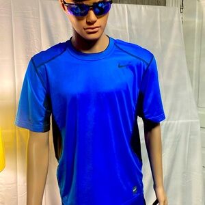 Men’s Nike pro combat shirt